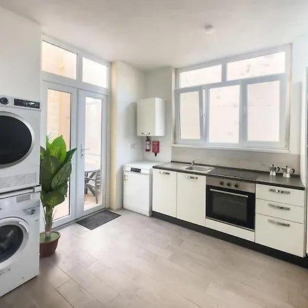 公寓 Authentic Studio With Maltese Balcony In Bormla By 360 Estates